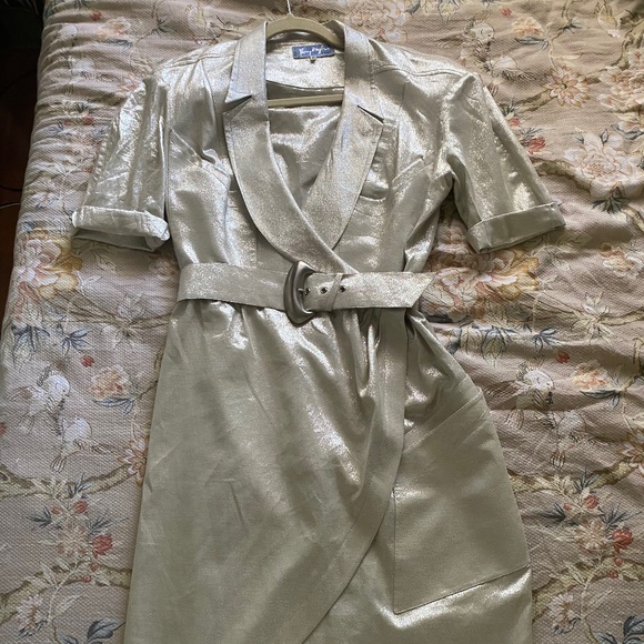 Archival Thierry Mugler silver dress - Picture 2 of 8